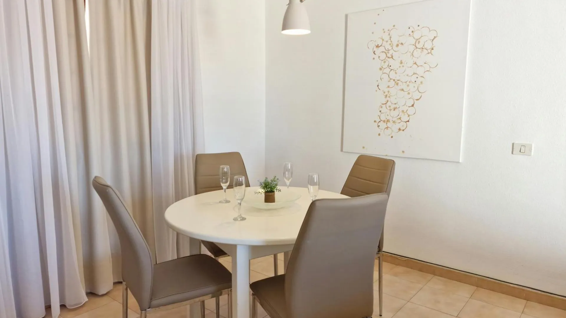 펜션 Amarilla Golf Suite 산미겔데아보나