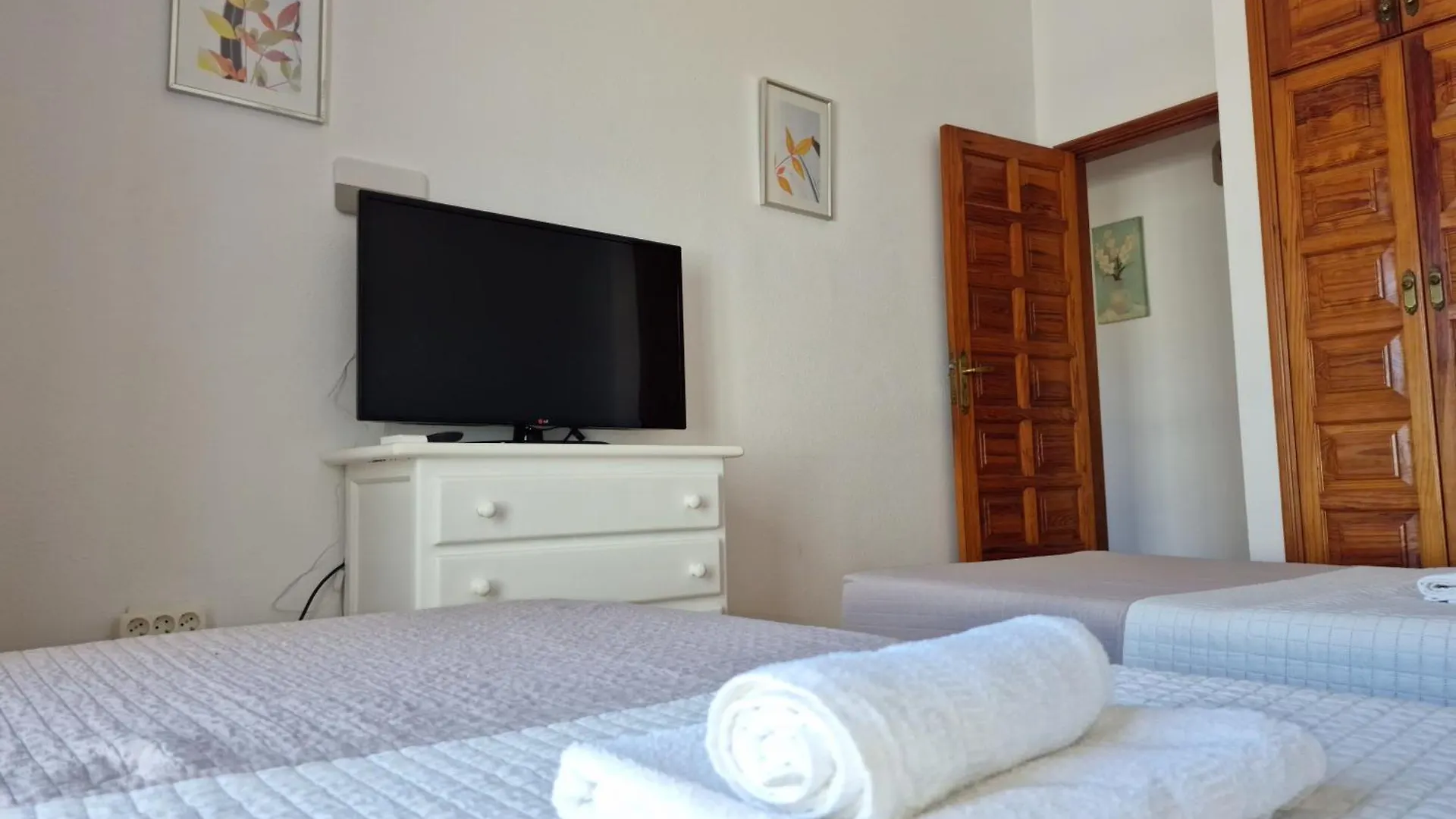 펜션 Amarilla Golf Suite 산미겔데아보나